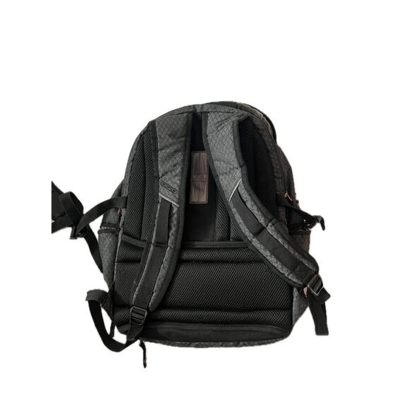OGIO Padded Checkpoint Friendly Backpack - Picture 2 of 6